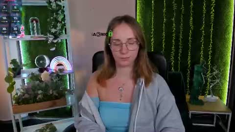 evalora online show from August 9, 11:50 pm