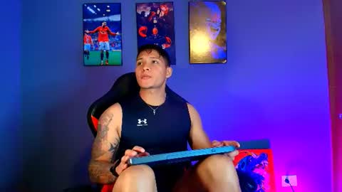evan_greey online show from July 22, 3:20 am