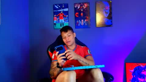 evan_greey online show from July 23, 3:20 am