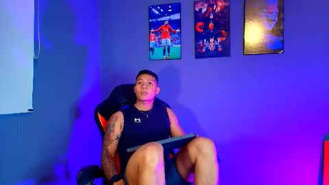 evan_greey online show from July 25, 8:46 pm