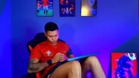 evan_greey online show from July 28, 1:44 am