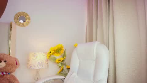 evangelin_ts online show from August 1, 5:30 pm