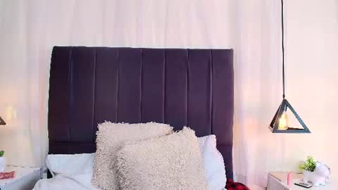  Evangelyne  online show from August 10, 10:44 pm