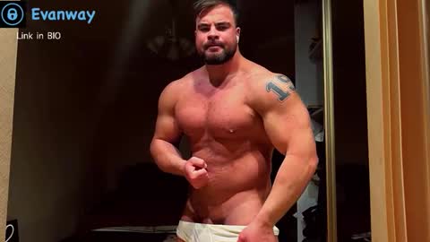 EvanHOTi online show from February 25, 3:48 am