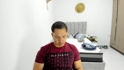 Mai online show from June 20, 8:31 pm