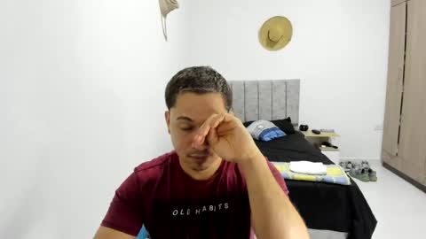 Mai online show from June 21, 2:29 pm