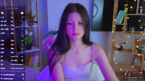 EvaOnyx online show from May 31, 9:50 pm