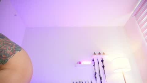 EVA SAVAGE 1pm-7pm GM-5 online show from August 12, 5:59 pm