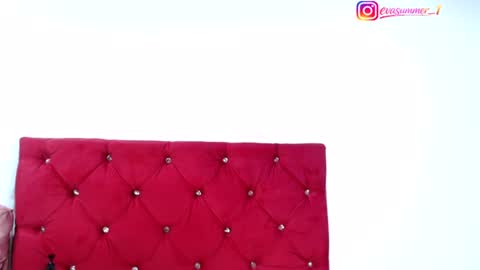 Eva Summer online show from August 14, 9:18 pm