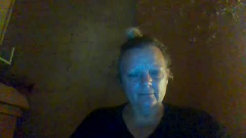 evav79 online show from August 17, 2:00 pm