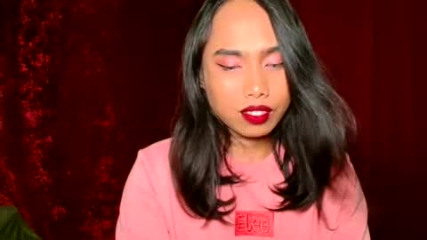 Eva online show from April 18, 1:22 pm
