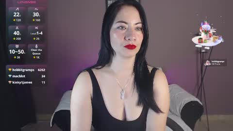 Evee online show from August 10, 12:17 pm