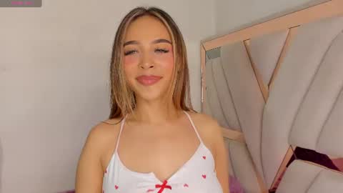 evelin888 online show from August 12, 7:49 pm