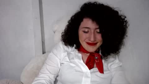 evelin97 online show from April 6, 5:11 am