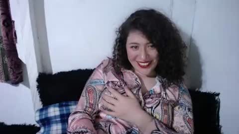 evelin97 online show from August 18, 8:20 am