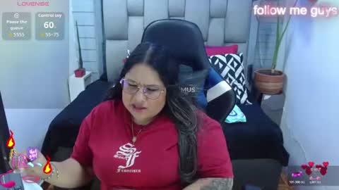 evelin zaens online show from August 9, 3:24 pm