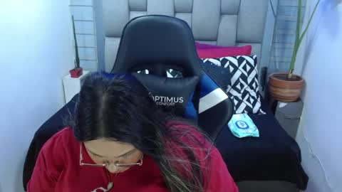 evelin zaens online show from August 9, 5:36 pm