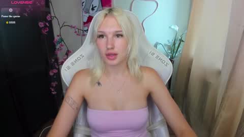 Evelina online show from August 7, 4:56 am