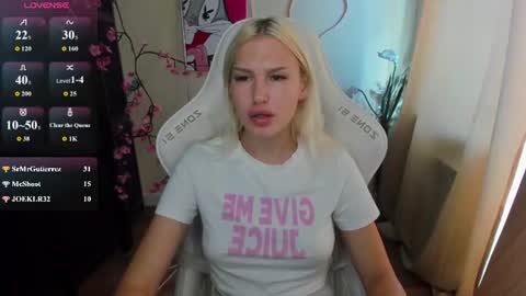 Evelina online show from August 11, 4:25 am