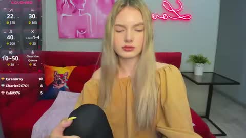 Eveline online show from August 11, 2:57 am