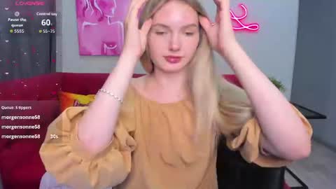 Eveline online show from August 11, 7:54 am