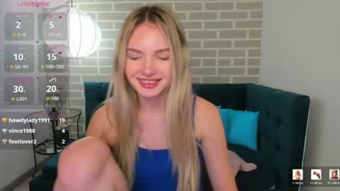 Eveline online show from August 12, 1:02 pm