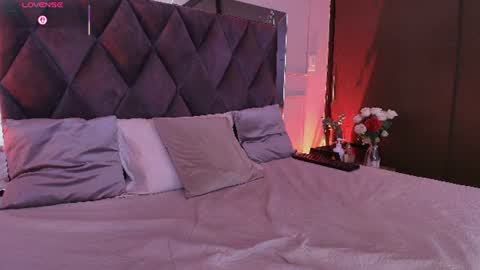 Evelyn Ruiz online show from August 7, 11:38 pm