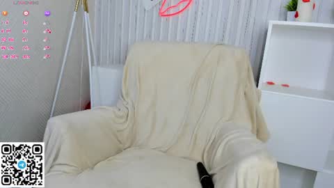Stella online show from August 7, 1:38 am