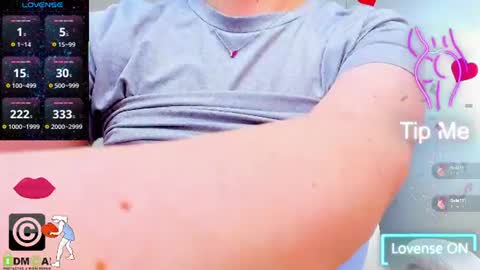 evelyne_rose online show from August 6, 11:42 am