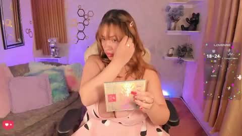 Bigboobs Evelyn Vega online show from August 6, 9:08 am