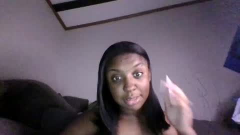 evemonroe17 online show from August 3, 3:13 am
