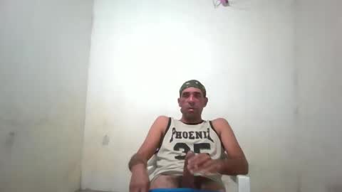 everaldosantos online show from May 29, 11:29 pm