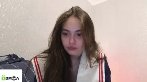 Evi online show from June 20, 10:54 pm