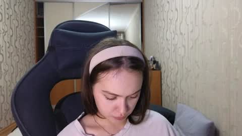Evi online show from August 13, 1:08 am