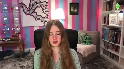 eviecam online show from June 5, 4:45 pm