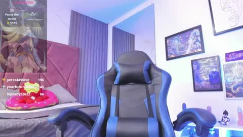 eviiegothell online show from August 5, 4:38 pm