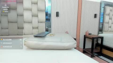 evony_becker_ online show from September 1, 5:14 pm