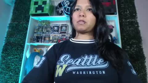 Im Evy Independent model online show from August 11, 6:43 pm