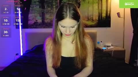 excited kristi online show from July 17, 11:16 pm