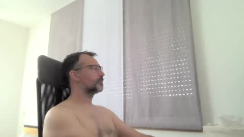 exhibit77 online show from July 26, 4:56 pm