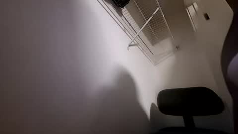 exhibitionvoyeurlive online show from August 9, 4:46 am