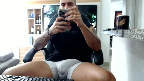 camilo online show from July 5, 2:42 pm