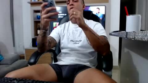 camilo online show from July 16, 1:28 am