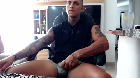 camilo online show from July 28, 12:11 pm