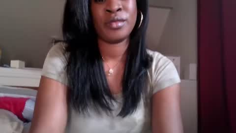 exotic_foxie online show from August 2, 5:47 am