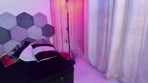 exotic_mann online show from May 17, 6:09 pm