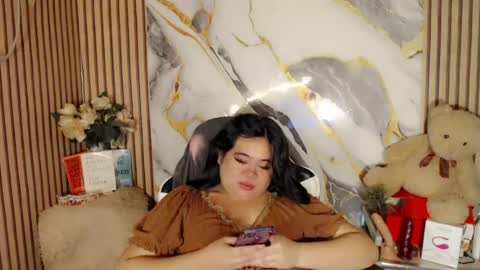 ANDREA MAE online show from August 8, 6:08 pm