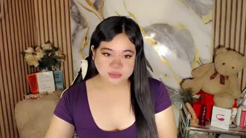 ANDREA MAE online show from August 9, 7:53 am