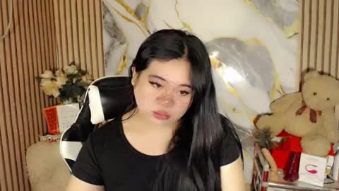ANDREA MAE online show from August 11, 4:36 am