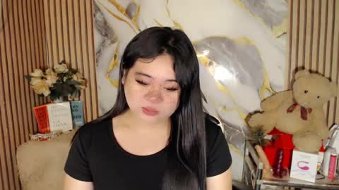 ANDREA MAE online show from August 11, 1:02 pm